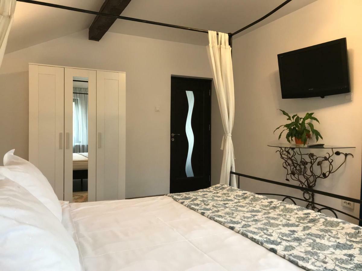 Calea Poienii Penthouse Apartment Brasov Ngoại thất bức ảnh