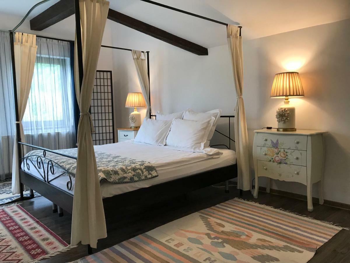 Calea Poienii Penthouse Apartment Brasov Ngoại thất bức ảnh